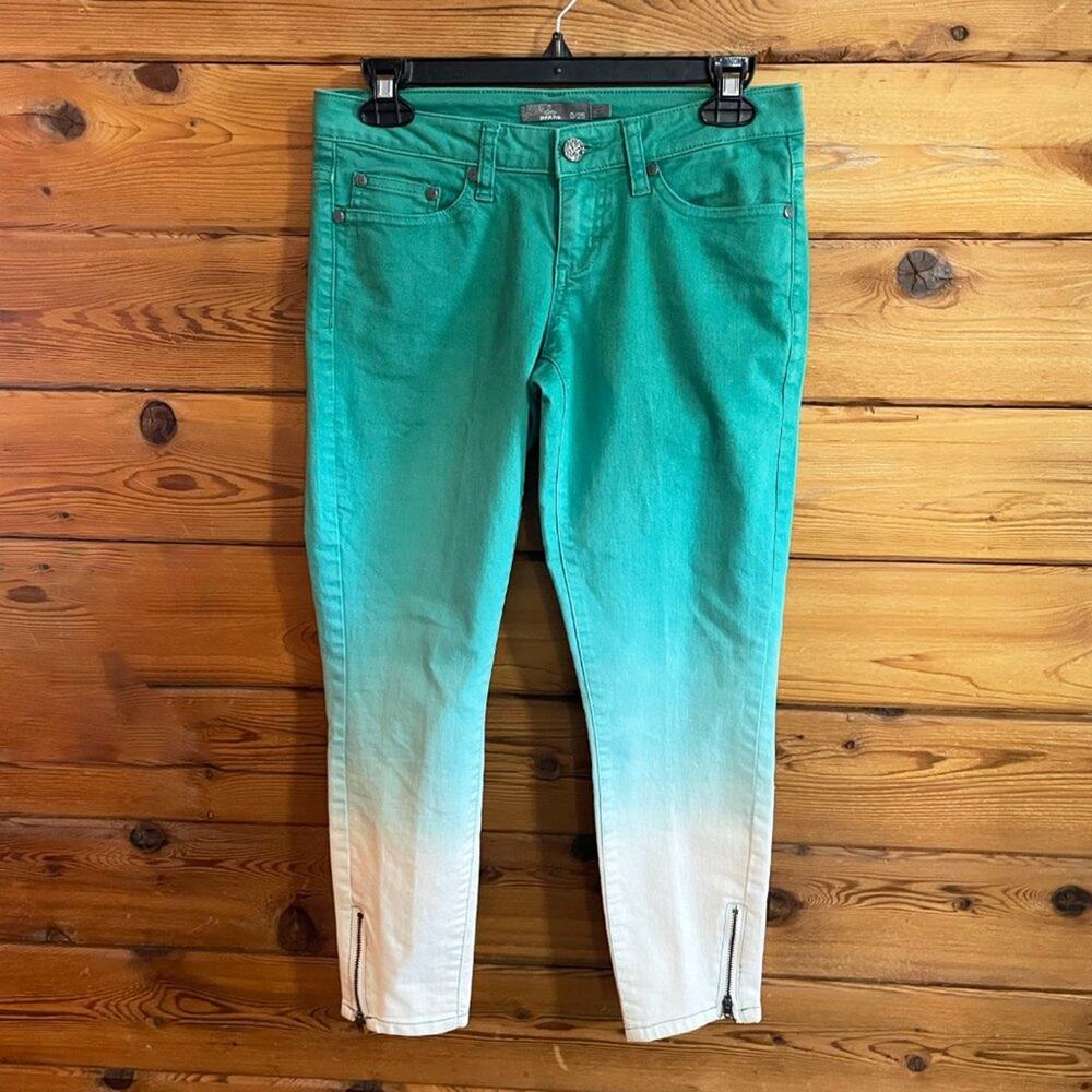 Prama Jett Green White Ombrรฉ Ankle Skinny Jeans 0/25